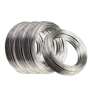 Alambre de acero galvanizado de alta resistencia de 0,7mm y 1,2mm, alambres de acero galvanizado de resorte de alta resistencia - Product Image 1