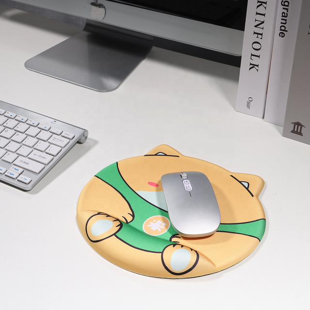 Cartoon Dog Wrist Rest Gaming Mouse Pad for Desk Pad PU SIlicone Ergonomic Memory Foam Mouse Pad with Non-Slip Base for Office