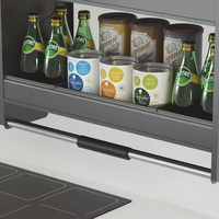Organizador de Armazenamento Retrátil para Armário de Cozinha em Alumínio, Design Moderno, Cesta Retrátil com Movimento Vertical