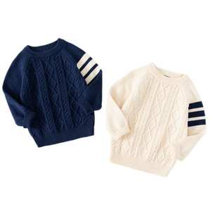 เสื้อสเวตเตอร์เด็กผ้าฝ้ายสีขาวนมและสีน้ำเงินกรมท่าลายทางถักนิตติ้งสำหรับฤดูใบไม้ร่วงและฤดูหนาว เสื้อสเวตเตอร์เด็กผู้ชาย - Product Image 2