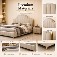 Luxuriöses Modernes Italienisches Muschelförmiges Lederbett mit Goldfarbenem Metallrahmen und Wellendesign für Hotel- und Villenprojekte