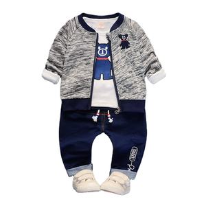 Conjuntos de Ropa para Niños al por Mayor de Alta Calidad, Estilo Nuevo, Sudadera con Orejas y Pantalones Vaqueros para Niños - Product Image 3