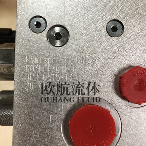 Grupo de válvulas hidráulicas Hemisphere GNSS DOYLEPACIFIC 1/10N-D12K7 - Product Image 4