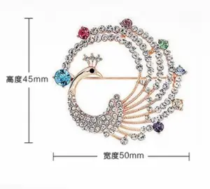फैशन सस्ते चीन के साथ ब्रोच मोर स्तन पिन मिश्र धातु धातु ब्रोच क्रिस्टल स्फटिक