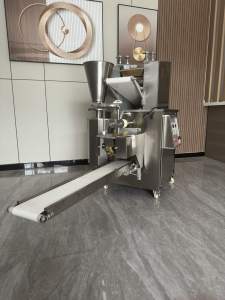 Machine automatique commerciale en acier inoxydable pour la fabrication de raviolis, empanadas et samosas, personnalisable, moteur 110v/220v pour les samosas des États-Unis/Canada - Product Image 5