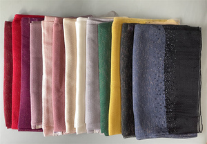 Bufanda <span class=keywords><strong>de</strong></span> seda 100% para mujer <span class=keywords><strong>de</strong></span> alta calidad chal <span class=keywords><strong>de</strong></span> seda Real <span class=keywords><strong>de</strong></span> moda <span class=keywords><strong>de</strong></span> cristal Dubai 16 colores - Product Image 6