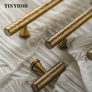 Đồ nội thất tủ tủ quần áo ngăn kéo kéo xử lý C-5950 Bắc Âu Retro đồng làm bằng tay nắm cửa tủ bằng đồng rắn - Product Image 5