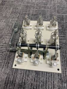 Toonice Interruptor de Desconexión de Cuchilla de Triple Polo y Doble Tiro 400A de Alta Calidad - Product Image 6