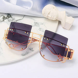 Novedades 2025, Gafas de Sol de Lujo con Logotipo Personalizado para Hombre y Mujer, Estilo Steampunk con Remaches Irregulares, Protección UV400, Gafas de Sol Cuadradas Extra Grandes para Mujer - Product Image 4