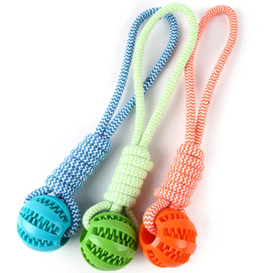 2024 Hoge Kwaliteit Beste Prijs Interactieve Rubberen Hond Slow Feeder Dispenser Bal Met Katoen - Product Image 1
