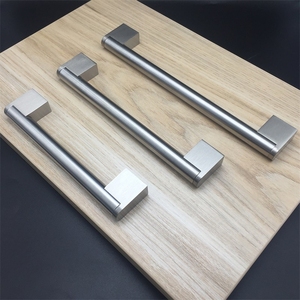 Furnitur Stainless Steel pegangan pintu kabinet u-bar pegangan tarik Laci kabinet berongga - Product Image 5