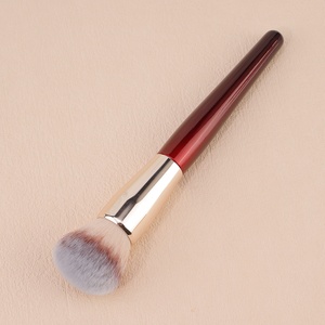 Brocha de Maquillaje Multifunción de Una Sola Cabeza con Mango Metálico, <span class=keywords><strong>para</strong></span> Base, Colorete, Polvo Suelto e Iluminador, con Pelo Sintético - Product Image 4