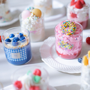 Bougie parfumée artisanale en verre, style pâtisserie, pour décoration intérieure, cadeau, aromathérapie, parfum de cupcake et de dessert - Product Image 4