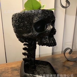 Maceta con Forma de Calavera, Resina Negra, Decoración de Plantas de Interior para Escritorio, Diseño Novedoso - Product Image 2