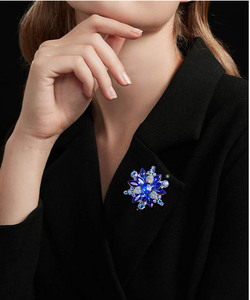 Đi Bên Thời Trang Hai Mặc Pha Lê Thủy Tinh Trâm Vòng Cổ Mặt Dây Chuyền Ve Áo <span class=keywords><strong>Pin</strong></span> Hoa Trâm Cài Pins Cho Phụ Nữ Quần Áo Phụ Kiện - Product Image 2