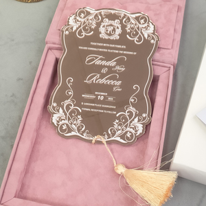 Charmantes invitations <span class=keywords><strong>de</strong></span> mariage é<span class=keywords><strong>l</strong></span>égantes en velours rose, présentées dans une boîte avec une forme spéciale en acrylique <span class=keywords><strong>miroir</strong></span> or rose, Caixa Convite <span class=keywords><strong>de</strong></span> luxe - Product Image 3