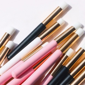 Brosse de nettoyage en mousse pour extensions de cils, shampoing nettoyant pour cils, tête en éponge douce, outil de maquillage pour greffe en salon, brosse de nettoyage pour cils - Product Image 2