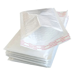 Blanc Poly <span class=keywords><strong>Bubble</strong></span> Mailer Auto Joint Rembourré Cadeau Sac Emballage Enveloppe Sacs Livre Expédition Paquet Sac - Product Image 4