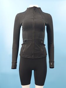 LULUS Yoga Sets Fitness Frauen Großhandel Outdoor Trainings anzüge Benutzer definiertes Logo Workout Nylon Spandex Gym Frauen Fitness 2-teiliges Set - Product Image 6