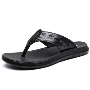 Tongs pour hommes, chaussures de plage antidérapantes d'été, sandales décontractées à semelle épaisse pour l'extérieur, noires - Product Image 5