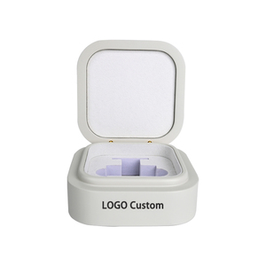 Fábrica personalizada Mini diseño personalizado Perfume individual Caja de aceite esencial Perfume portátil Caja de madera - Product Image 1