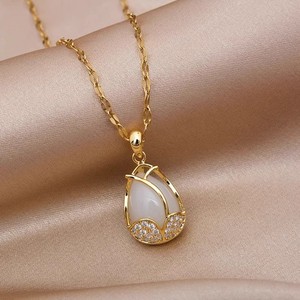 Venta al por mayor Pvd plateado barato ojo de gato piedra geométrica tulipán forma colgante cadena elegante moda colgante collares para uso diario - Product Image 6