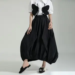 Boutique, venta al por mayor, Falda plisada japonesa para mujer, otoño 2024, nueva falda de linterna holgada de gran tamaño con diseño de nicho