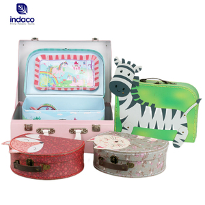 Venta al por Mayor de Cajas de Regalo de Cartón Personalizadas con Asas y Varios Estilos en 2026 - Product Image 6