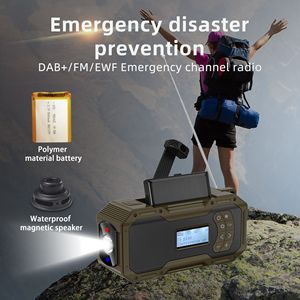 Radio Digitale DAB+ Tutto in <span class=keywords><strong>Uno</strong></span> con Manovella Solare, Luce LED SOS, Altoparlanti, Caricatore per Telefono e Power Bank - Product Image 2