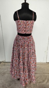 Achetez maintenant une robe longue maxi en coton imprimé à la main en Inde, motif floral uni, robe maxi longue à dos ouvert pour femmes - Product Image 3