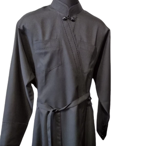 Traje de Graduación de Cuatro Estaciones Hecho a Mano con Bordado Dorado en Poliéster Mate para Sacerdote, Diácono y Obispo de la Iglesia Ortodoxa - Product Image 1