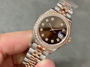 Montre-bracelet mécanique à calendrier avec lunette en diamant millimétrique de haute qualité en gros pour femmes, montre automatique luxueuse pour femmes - Product Image 4