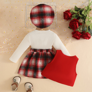 Ensemble de trois pièces pour bébé <span class=keywords><strong>fille</strong></span> de 0 à 3 <span class=keywords><strong>ans</strong></span> : cardigan sans manches en polyester/coton + robe décontractée à manches longues imprimée + chapeau - Product Image 5