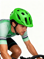 Casque de vélo en PC pour adultes de nouveau design de couleur verte avec chapeaux de cyclisme en plein air portables intégrés pour l'équitation à vélo