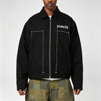 Maßgefertigte Nieten-Bestickte Acid-Wash Schwergewichts-Denim Reißverschluss-Oversize Streetwear Gothic Nieten Punk Herren Trucker-Jacke
