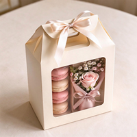 Boîte cadeau en carton recyclable avec fenêtre transparente, boîte d'emballage pour fleurs, desserts, macarons, avec logo personnalisé