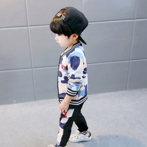 Chaqueta de camuflaje con cremallera de manga larga para niño, conjunto de ropa de moda para niño de tres piezas - Product Image 5