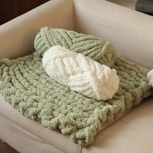 Bufanda de lana de línea de Islandia de poliéster 100% patrón de cola de gato grueso teñido <span class=keywords><strong>Chenel</strong></span> Line sombrero alfombra arena para gatos accesorio hecho a mano - Product Image 2