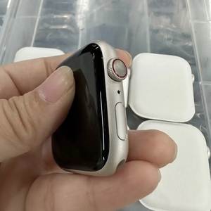 Vente en gros de montres d'occasion débloquées de qualité supérieure 38/42/<span class=keywords><strong>40</strong></span>/44/41/45/42/46/49mm d'origine pour S3, S4, <span class=keywords><strong>S5</strong></span>, S6, S7, S8, S9, S10, SE1, SE2 - Product Image 3