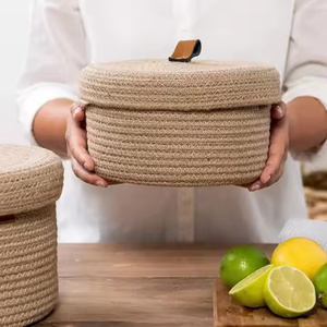 Cestino Organizzatore Ecologico in Corda di Cotone Organico Intrecciata per l'Organizzazione della Stanza - Product Image 1