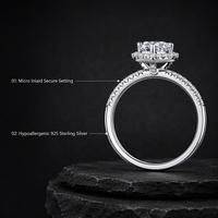 Bague en argent sterling 925 massif avec halo en forme de cœur, diamant moissanite rond brillant 1 carat D VVS1, accent pavé français sur l'axe, pour anniversaire