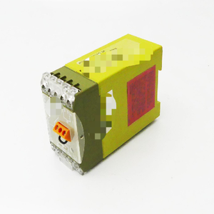 Relé de Seguridad Plc P1HZ2 230VAC 2A 474550 Controlador - Product Image 1