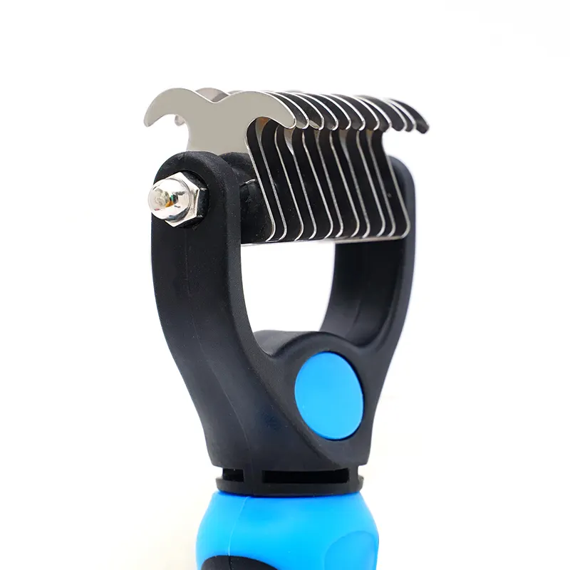 Possiedi il brevetto Cat & Dog Double sided Hair Dematting and Deshedding Undercoat rastrello pettine Tool Pet Grooming Brush