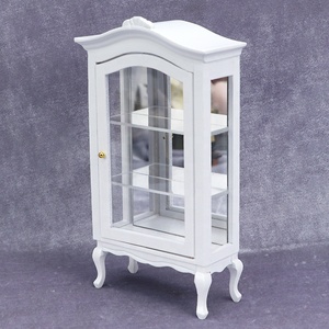 Modèle de meubles de maison de poupée miniature en bois Ob11 1:12 Jouet éducatif fait à la main Armoire à <span class=keywords><strong>vin</strong></span> - Product Image 2