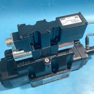 D91FCE01FC1NE70 Distributeur directionnel proportionnel piloté NG32 CETOP 10 Hydraulique 350 bars Haut débit - Product Image 4
