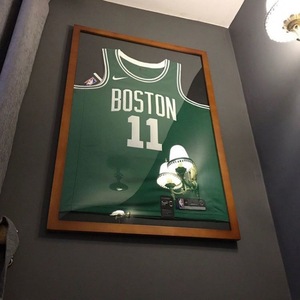 Cadres <span class=keywords><strong>photo</strong></span> muraux écologiques pour collections commémoratives de maillots <span class=keywords><strong>NBA</strong></span>, impression UV, design balle de tennis bleue - Product Image 3