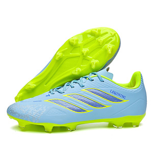 Tacos de Fútbol de Estilo Moderno para Hombres, Mujeres y Adolescentes - Elegantes, Antideslizantes y Cómodos con Tecnología Tenshi para Entrenamiento en Césped - Product Image 5