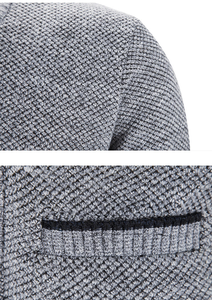 Fabricants de vêtements sur mesure, <span class=keywords><strong>pull</strong></span> en tricot uni à <span class=keywords><strong>manches</strong></span> longues classique pour homme, cardigan à col en V boutonné pour homme <span class=keywords><strong>avec</strong></span> poches - Product Image 3