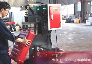 Ligne <span class=keywords><strong>de</strong></span> production <span class=keywords><strong>de</strong></span> valises, machine à poinçonner les sacs à bagages, machines chinoises - Product Image 4