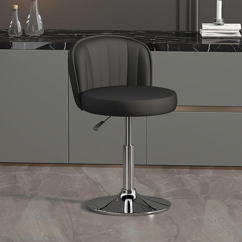 สีเทาเข้ม